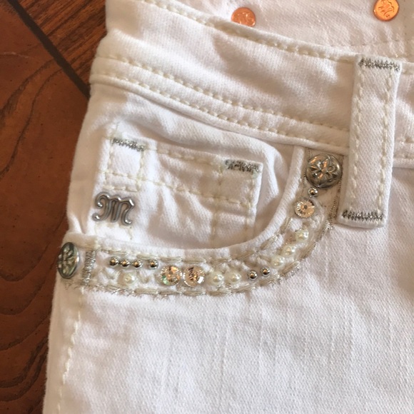 Miss Me Cuffed Skinny White w/Bling NWT super cute - Picture 6 of 8